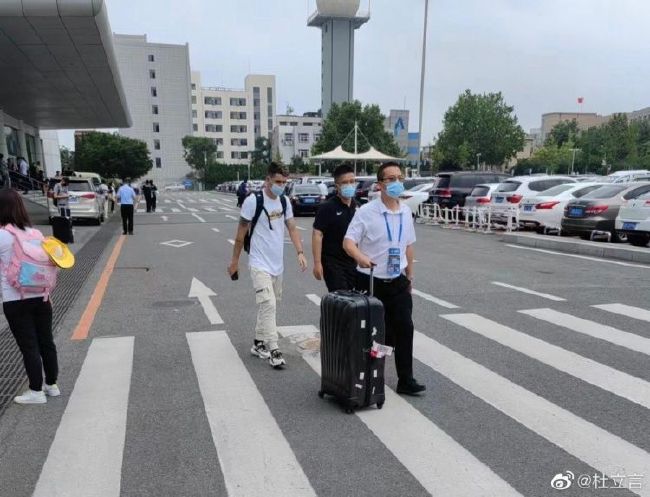 徐艺洋比基尼图片